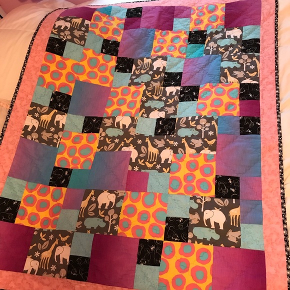 Baby Quilt African animals handcrafted - Picture 3 of 7